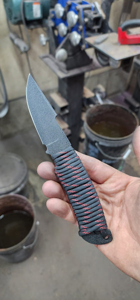Survival Knives