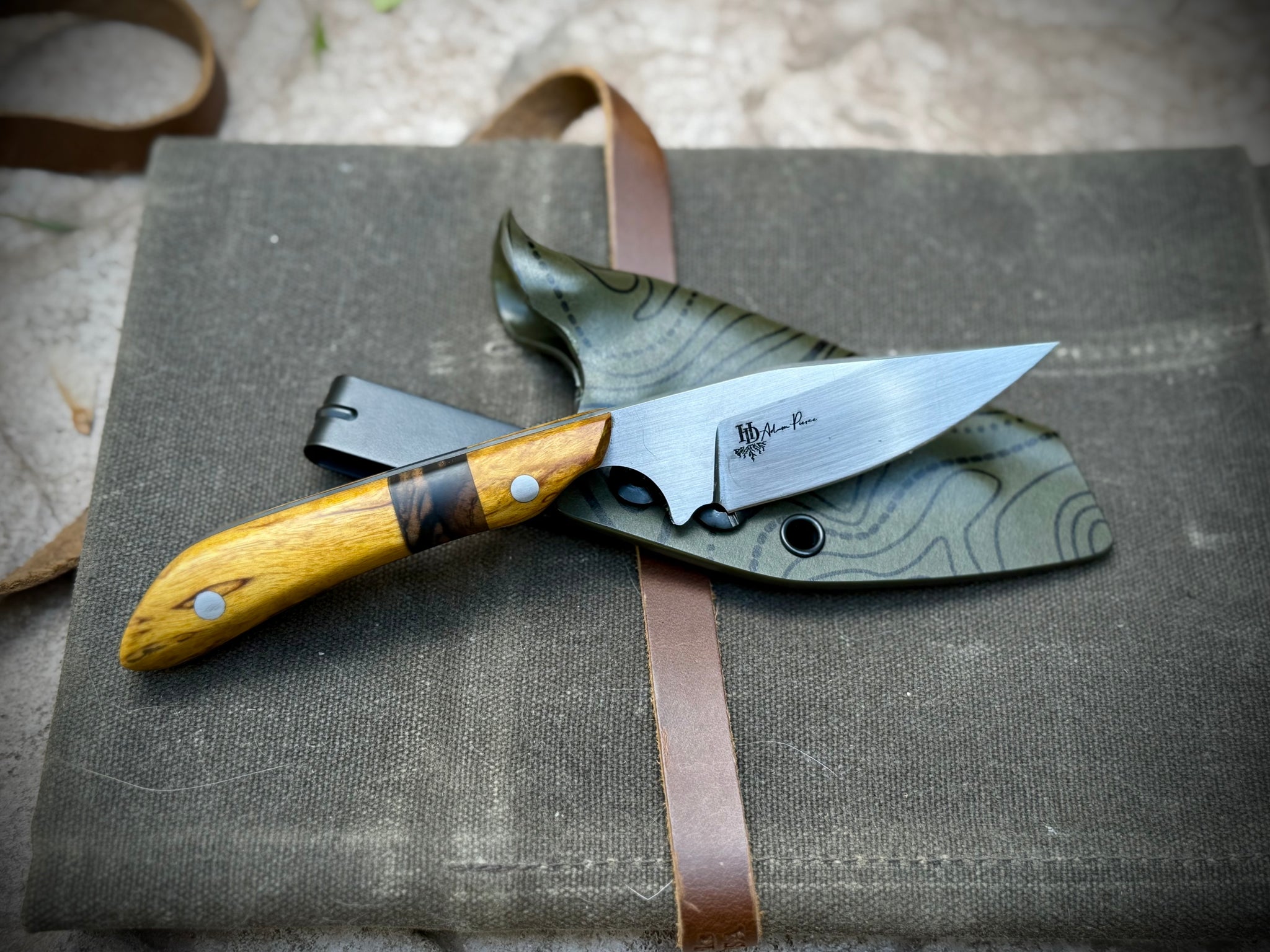 Every Day Carry (masur birch)