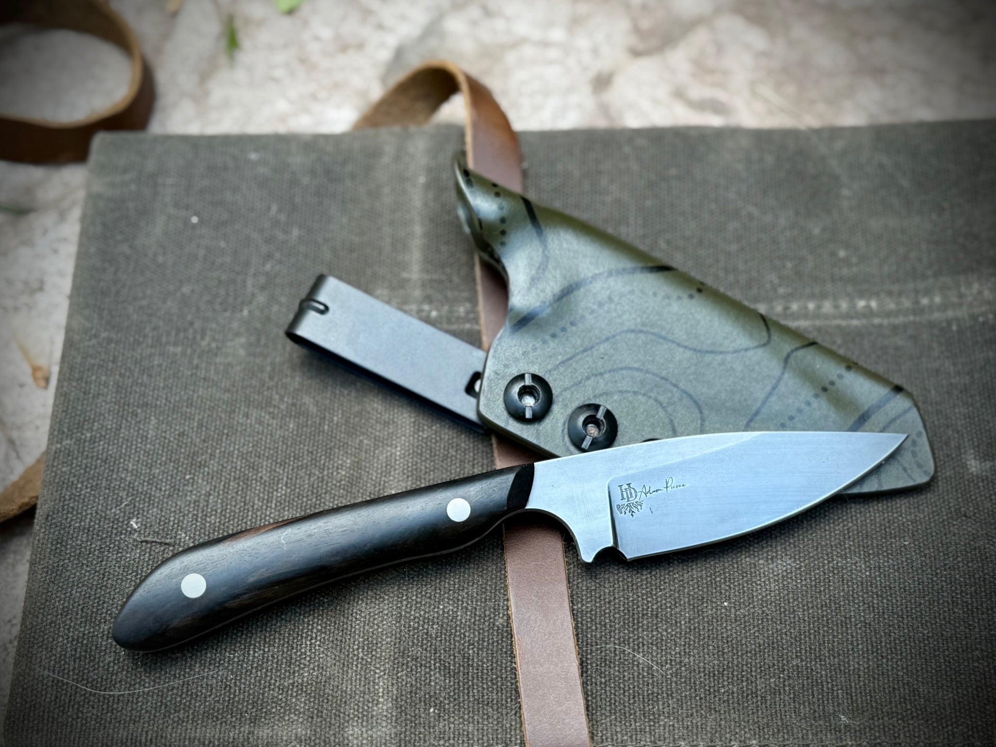 Every Day Carry (ebony)