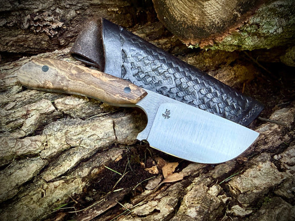 Skinner with Birdseye Maple handle